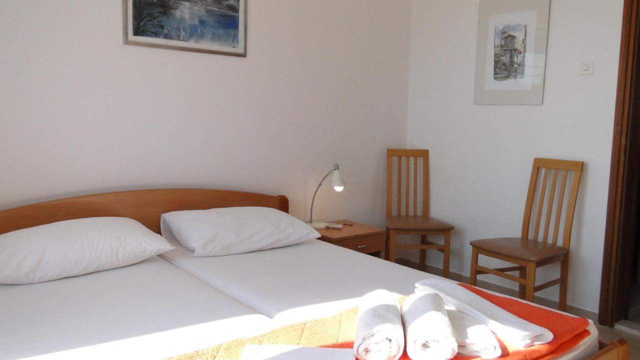 Holiday Home Apartment Tedo Klek Exterior photo